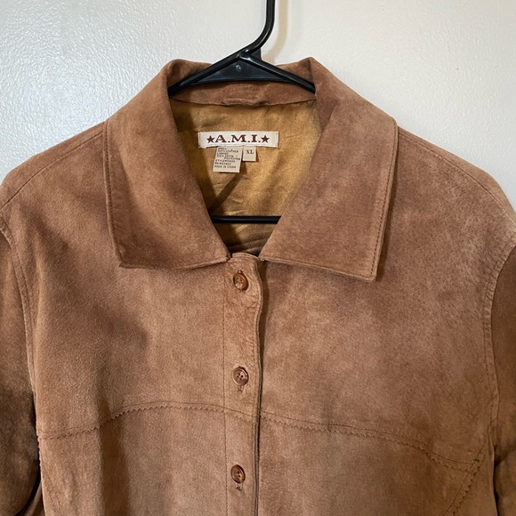 Camel color suede button up jacket - Picture 3 of 5